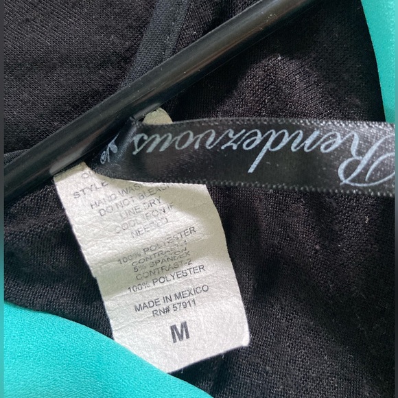 Teal Tank Blouse Sz Medium - Picture 3 of 3